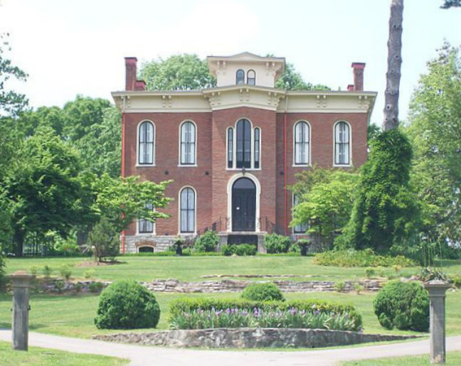 Taylor Court Reporters Kentucky visit Hobson Grove in Bowling Green KY